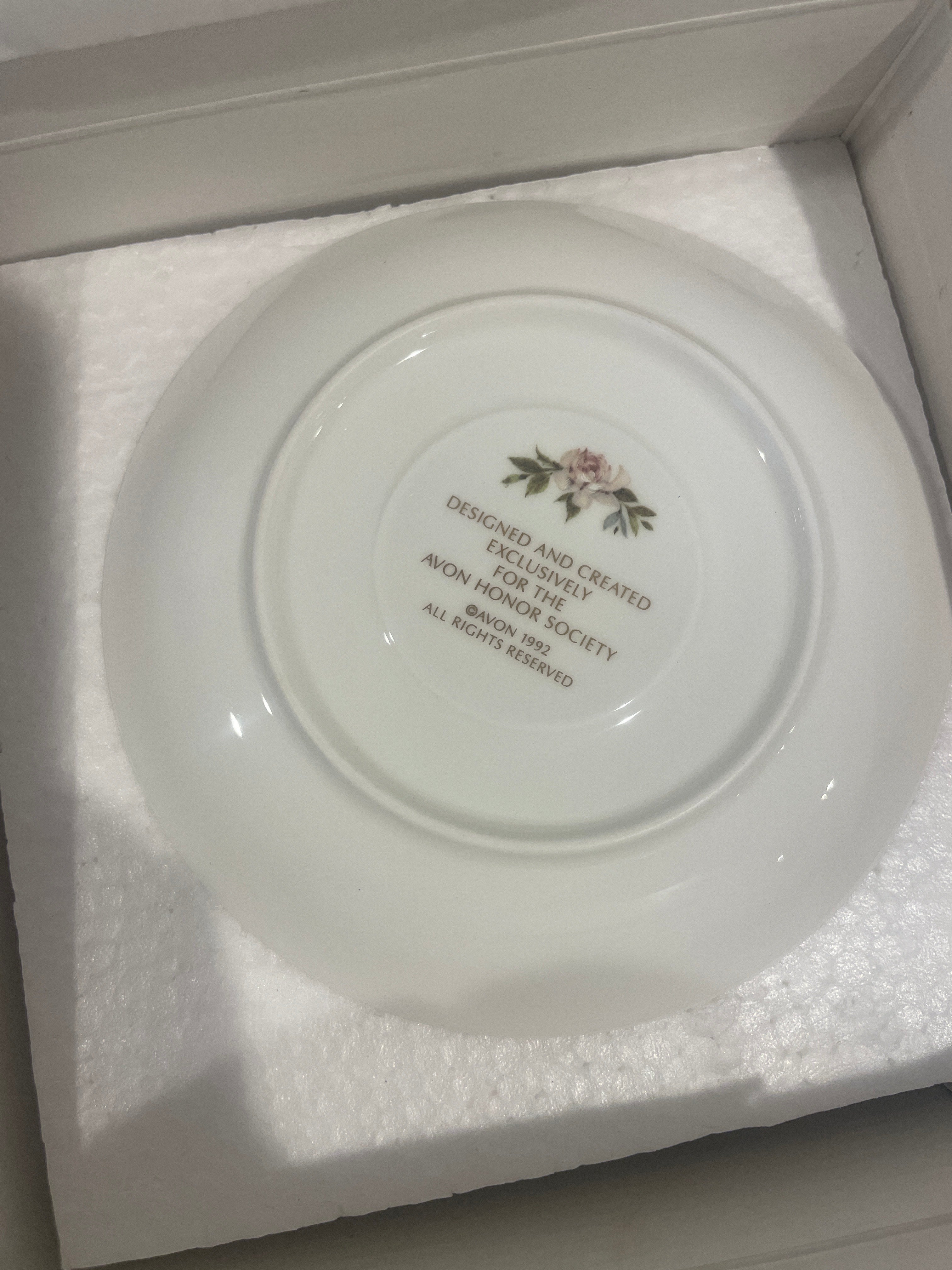 Avon Commemorative Teacup & Saucer - 1992
