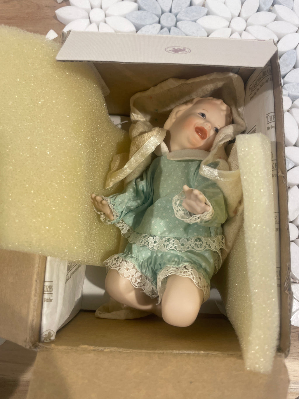 Ashton-Drake Figurine - Baby
