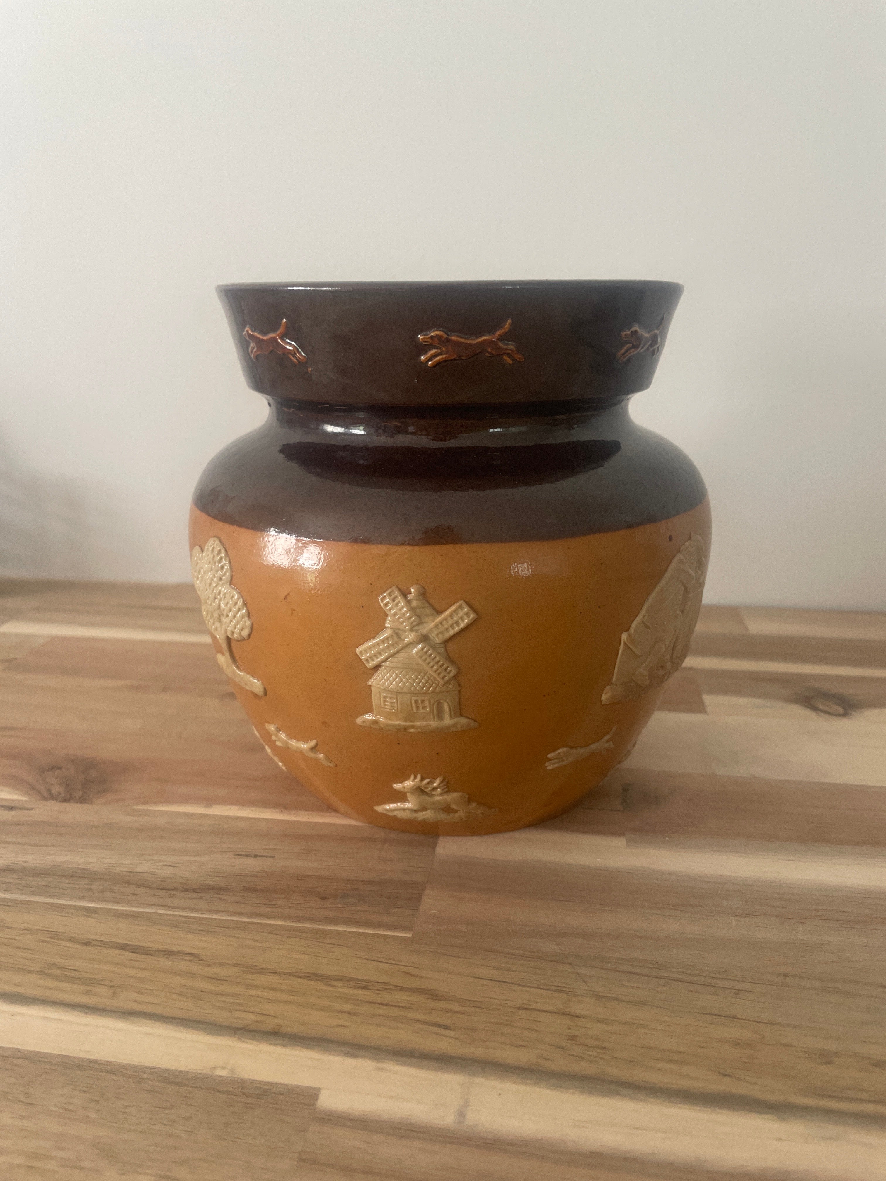 Royal Doulton Lambeth Pottery Tobacco Jar