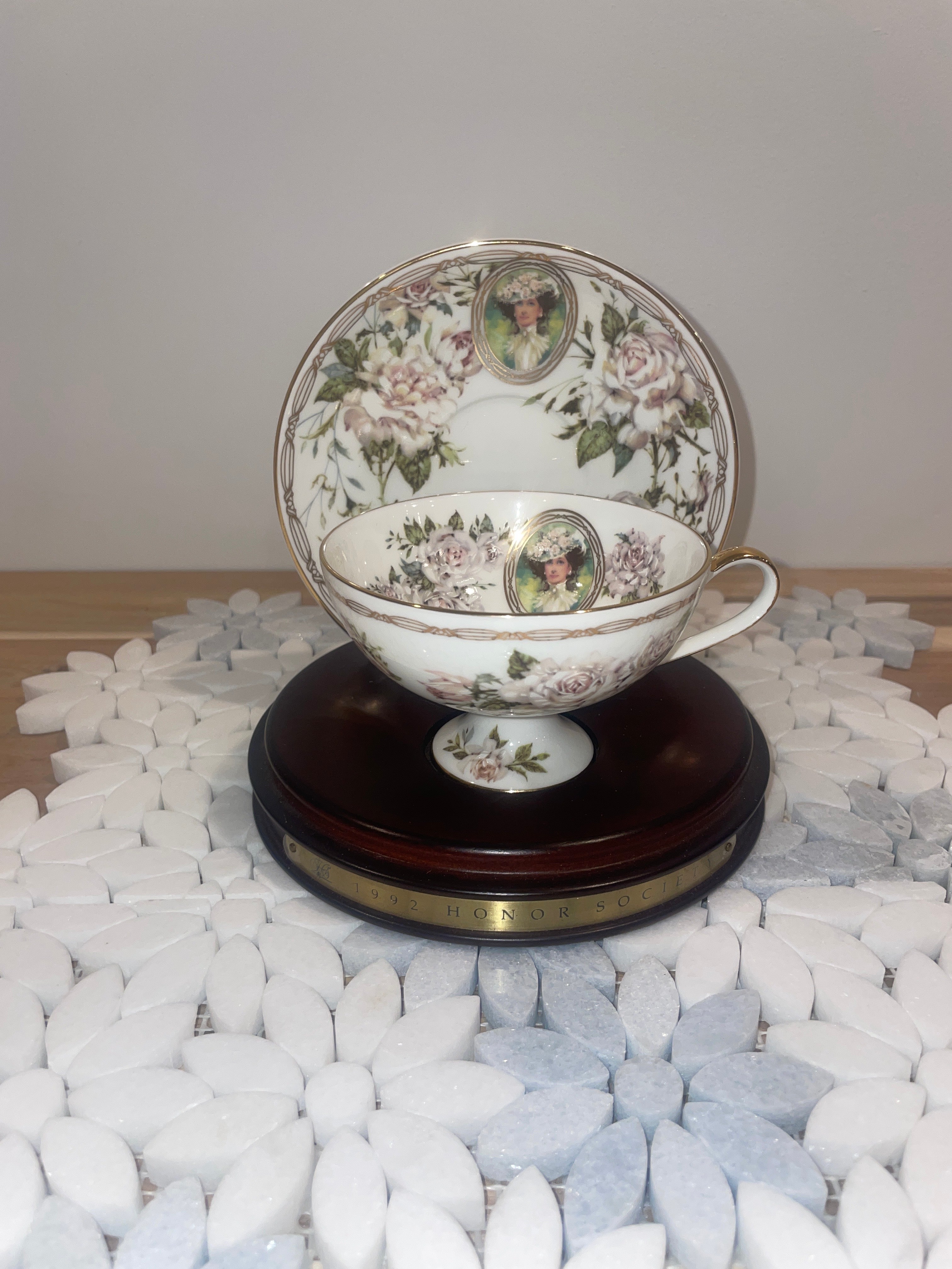 Avon Commemorative Teacup & Saucer - 1992