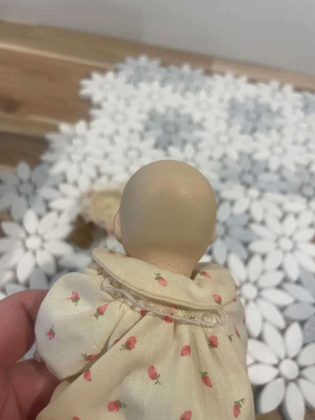 Ashton-Drake Doll - Sara