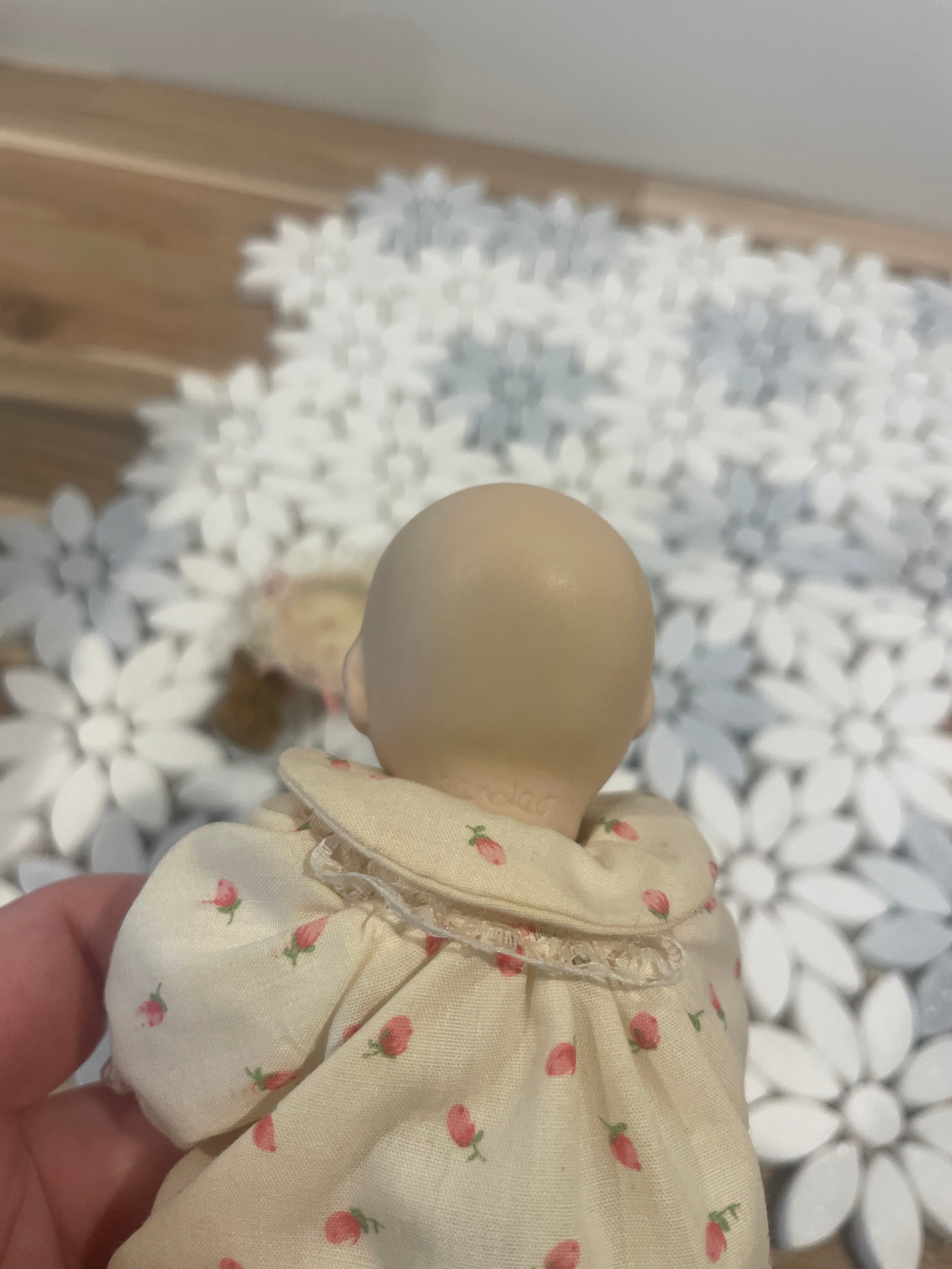 Ashton-Drake Doll - Sara